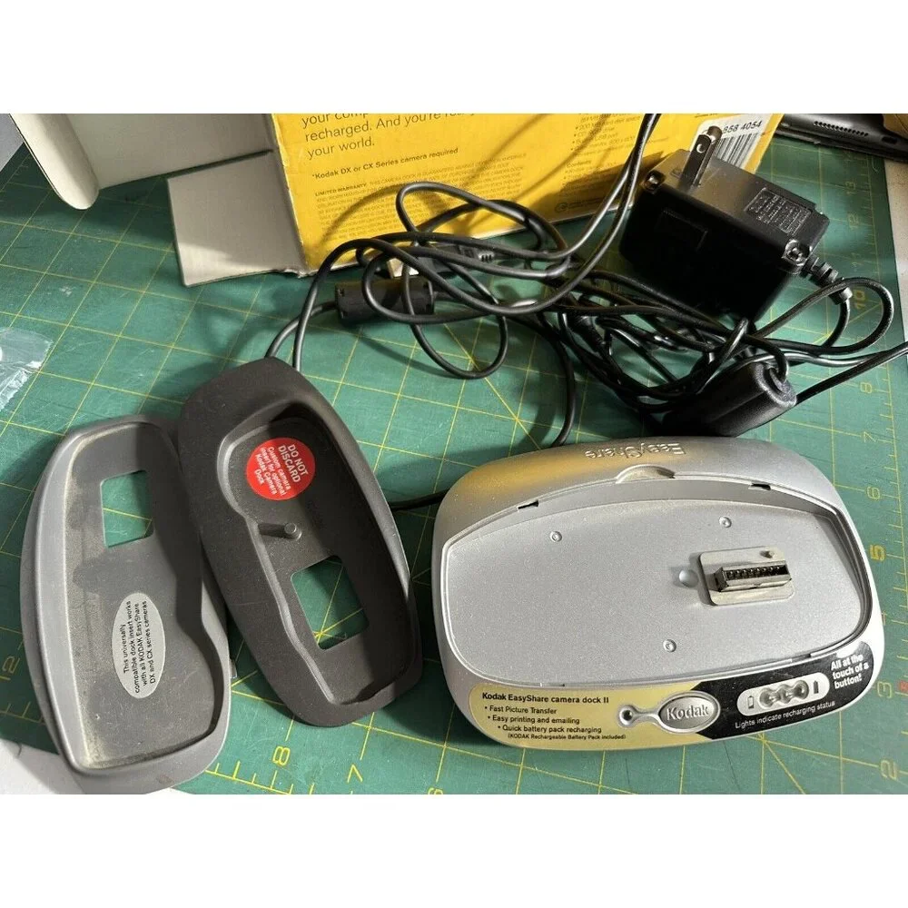 Kodak Easy Share Digital Camera Dock 2 Camera Accessories DX CX With Box